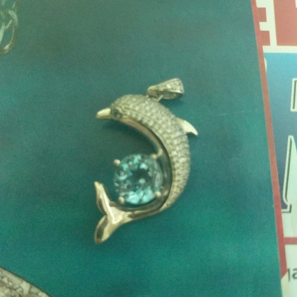 Blue topaz dolphin pendant no chain as seen in picture retail 79 - Picture 4 of 4